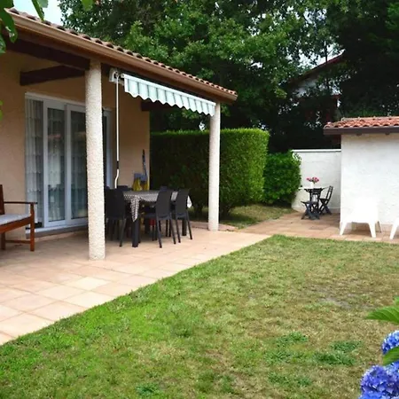 Maison Calme Avec Acces Piscine Et Grand Jardin A - Fr-1-239-942 Ferienhaus