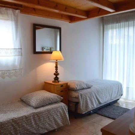 Maison Calme Avec Acces Piscine Et Grand Jardin A - Fr-1-239-942 Ferienhaus